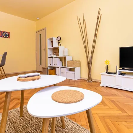 Apartment The Cozy 1-bedroom In By Flat Mаnager *